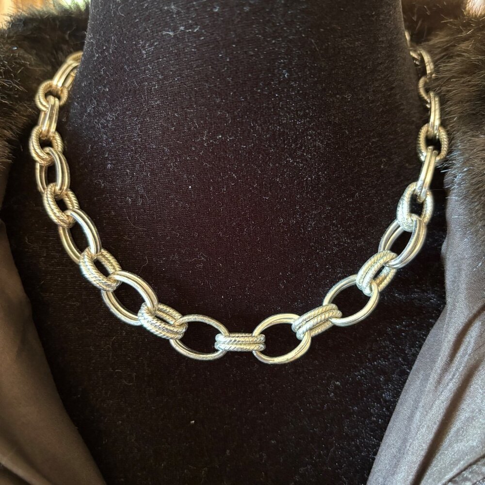 Vintage Crown Trifari Silver-Tone Rope Link Chain Necklace Toggle & Crown Charm